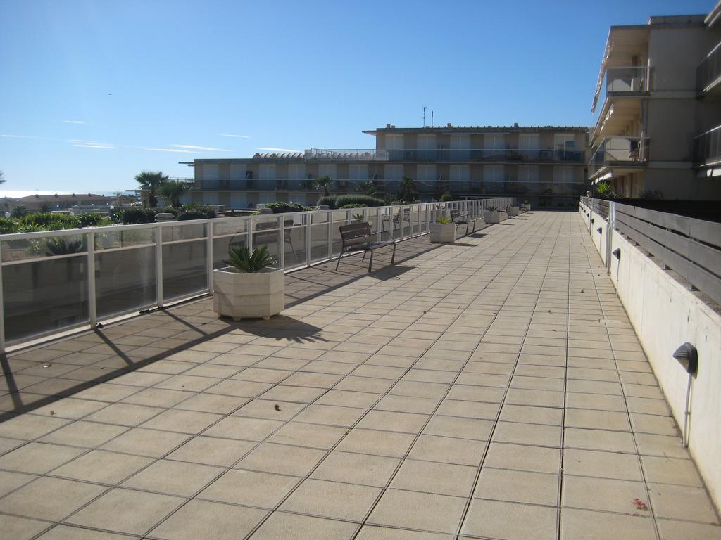 Apartamento Illa Mar Sant Carles De La Rapita Ngoại thất bức ảnh